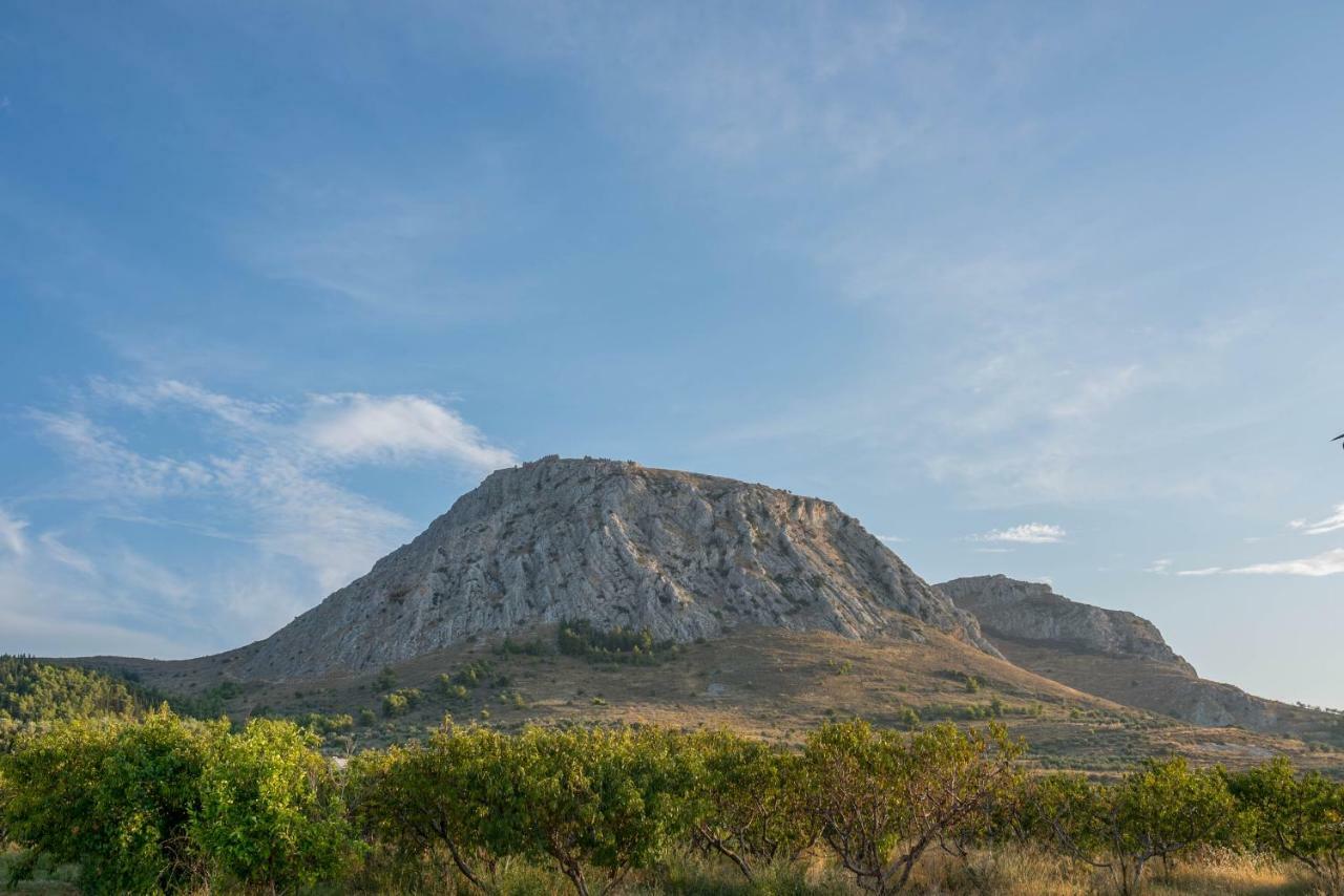 Вилла North Corinth Экстерьер фото